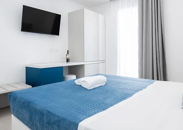 Hotel Kairos 2*